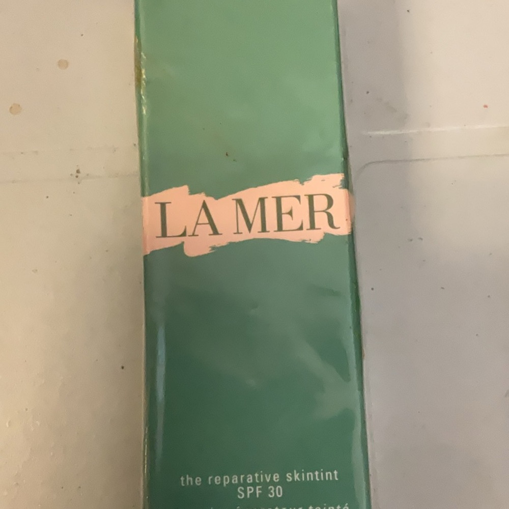 La Mer Skincare in Green Packaging